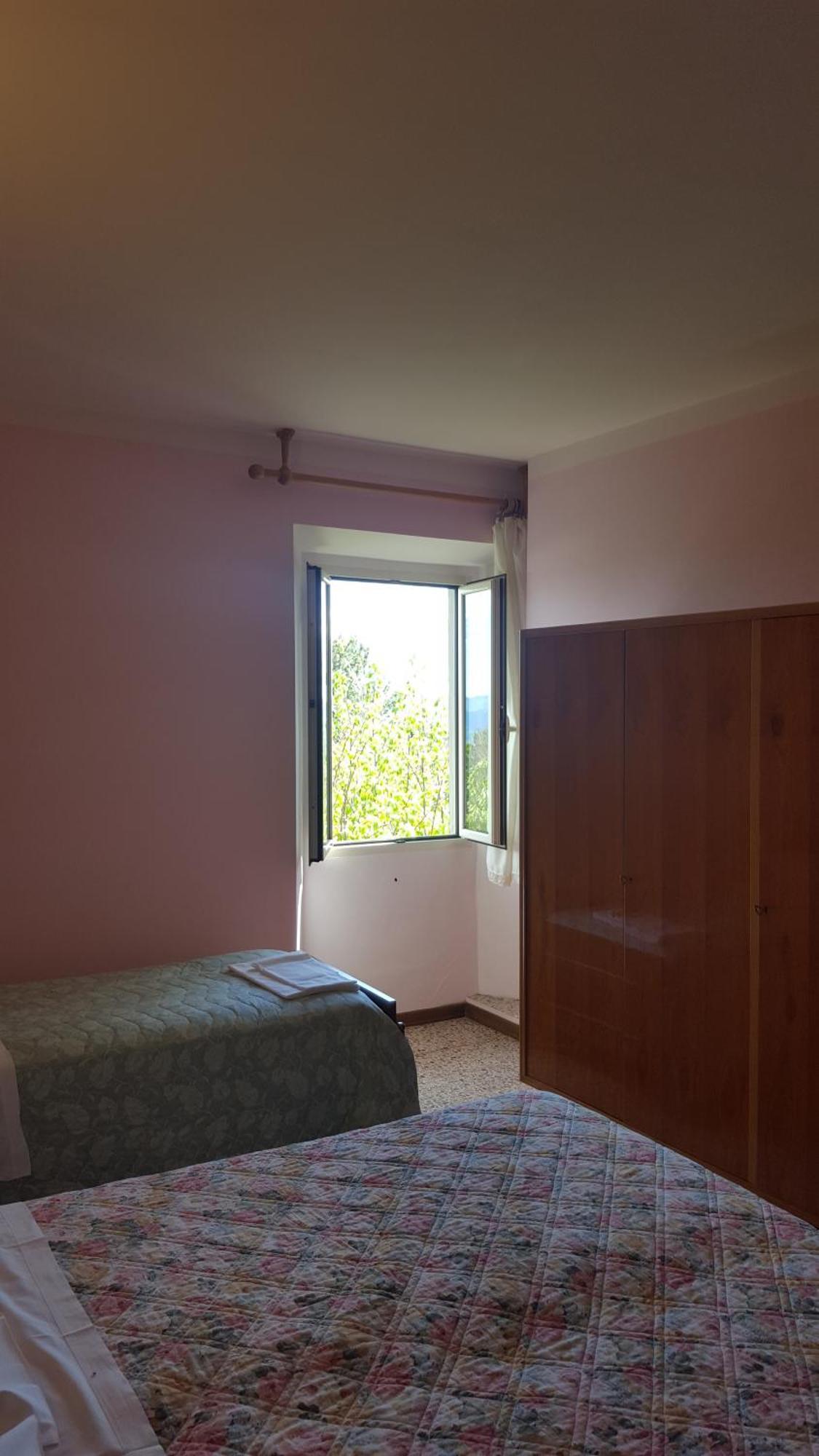 Albergo Ristorante Gualtieri Barberino di Mugello Rom bilde