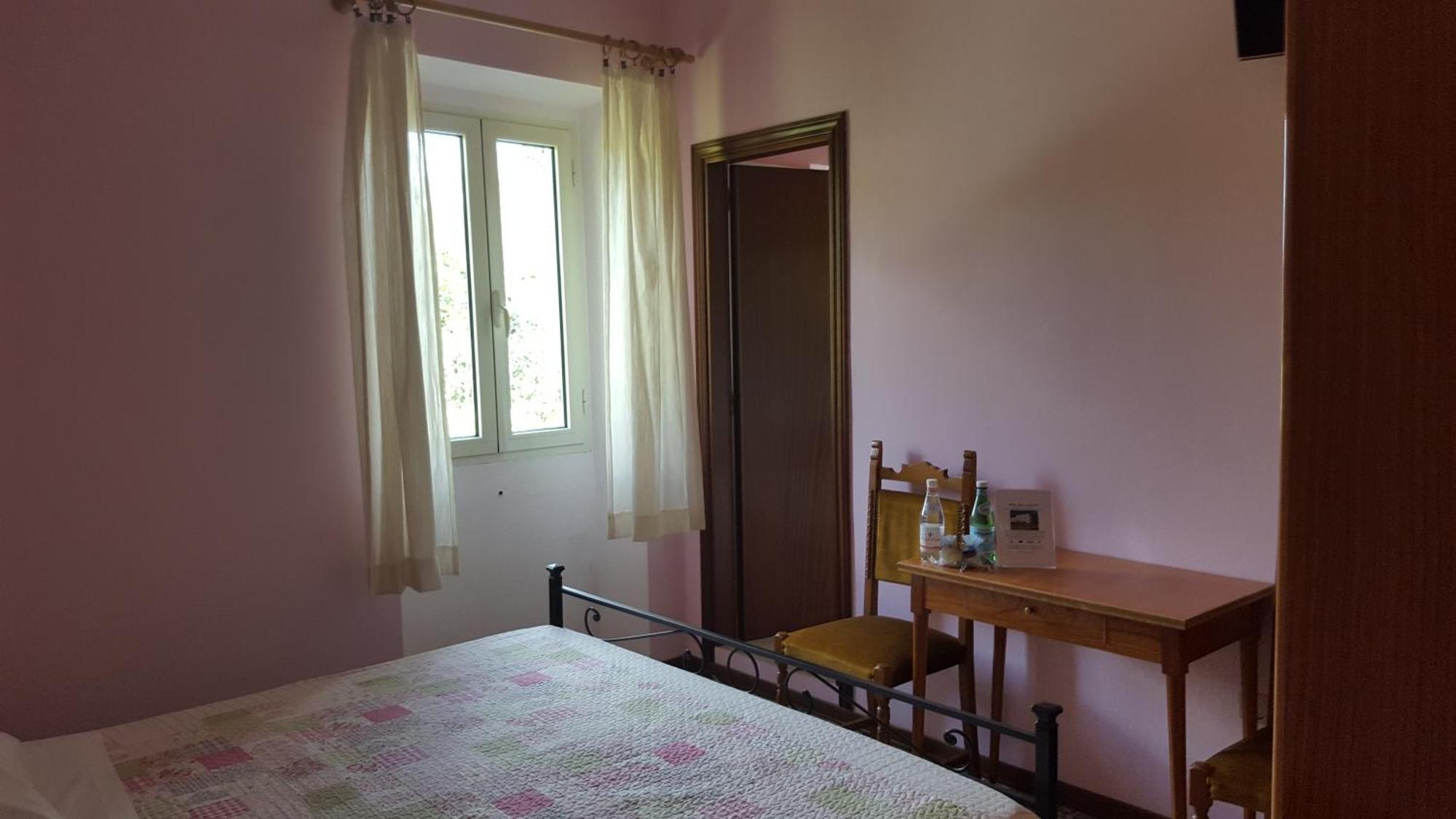 Albergo Ristorante Gualtieri Barberino di Mugello Rom bilde